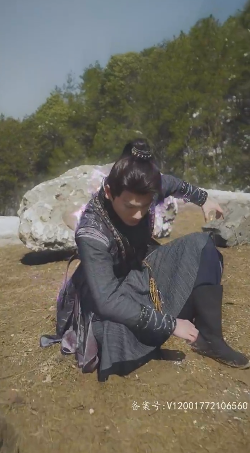 下山后，絕世美女非要拜我為師(全集)